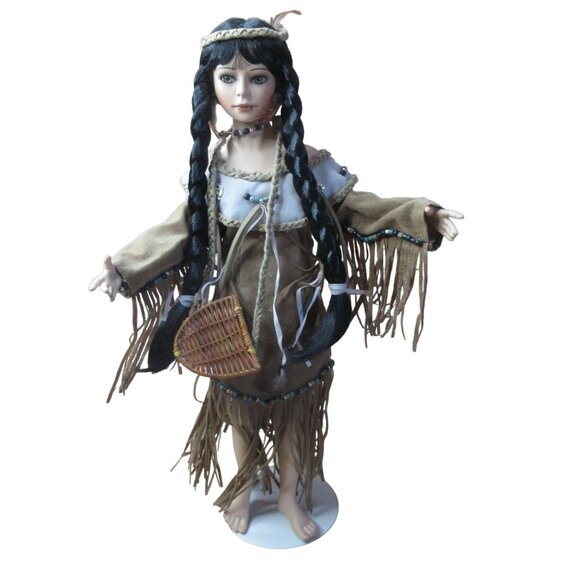 Native American Indian Exquisite 18" Doll with Accessories & Stand - Vintage - Picture 1 of 15